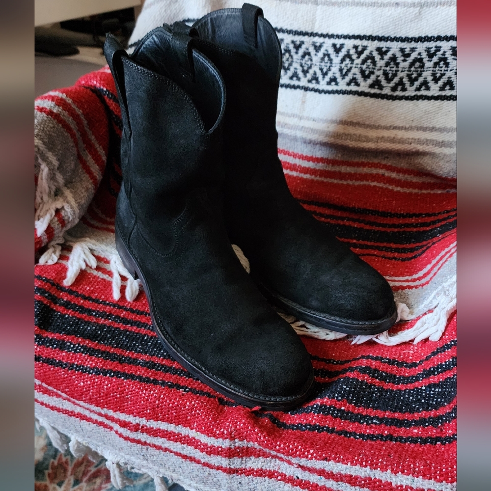 Wolverine BLVD Black Suede Pull-On Western Boots